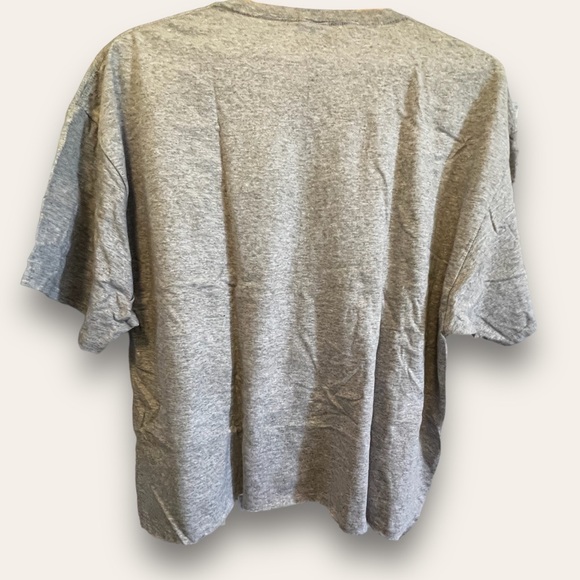 Barbie Print Tee Shirt Gray Large NEW - Picture 3 of 3